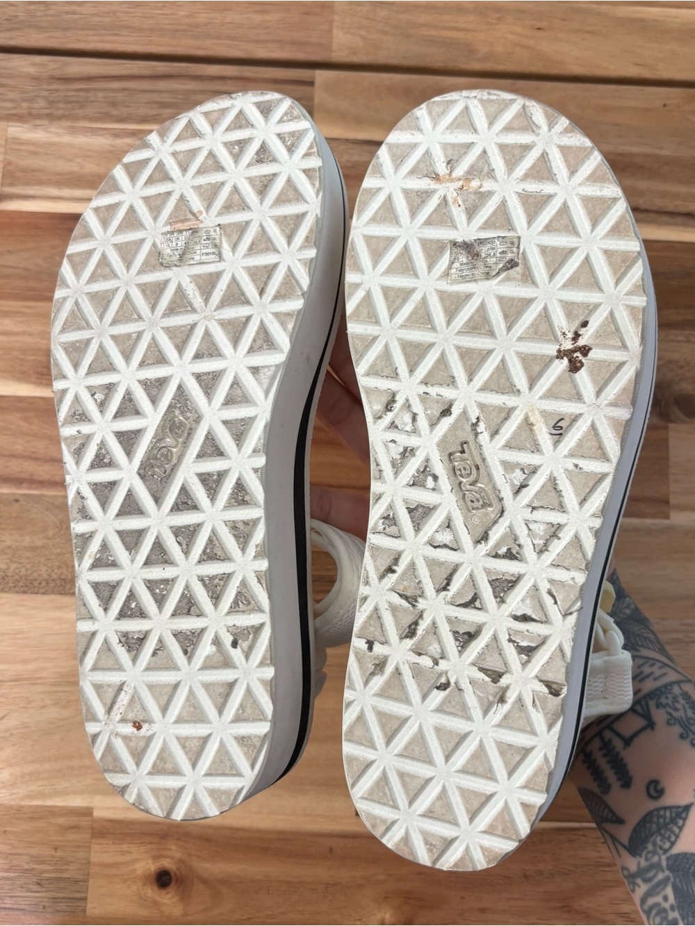 Teva Flatform Sandals - Picture 9 of 10